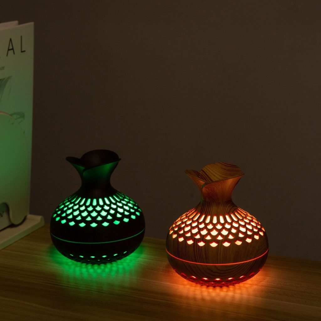 Mini Desktop Creativity Three-Leaf Flower Humidifier